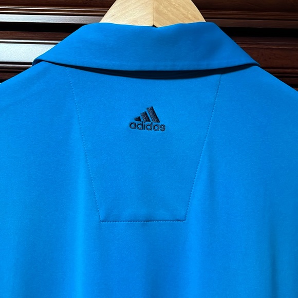 Like New Adidas ClimaCool Soft, uniquely designed lined multicolored Golf Polo! - Picture 6 of 6